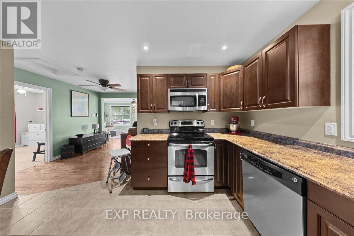 126 Gardiner Shore Road Property Photo 9