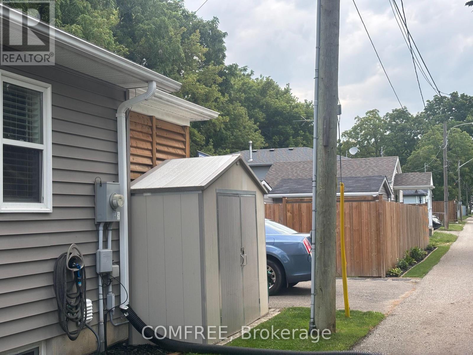 287 Brock Street Property Photo 4