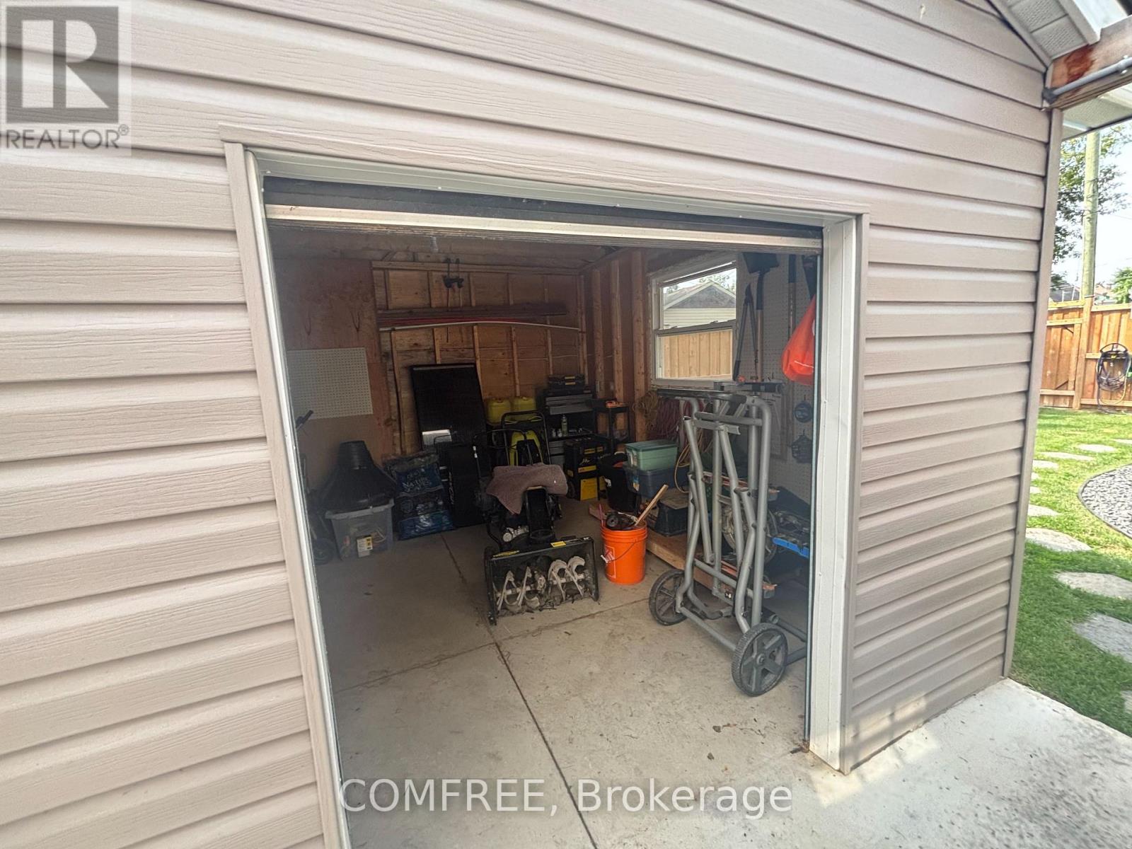 287 Brock Street Property Photo 27