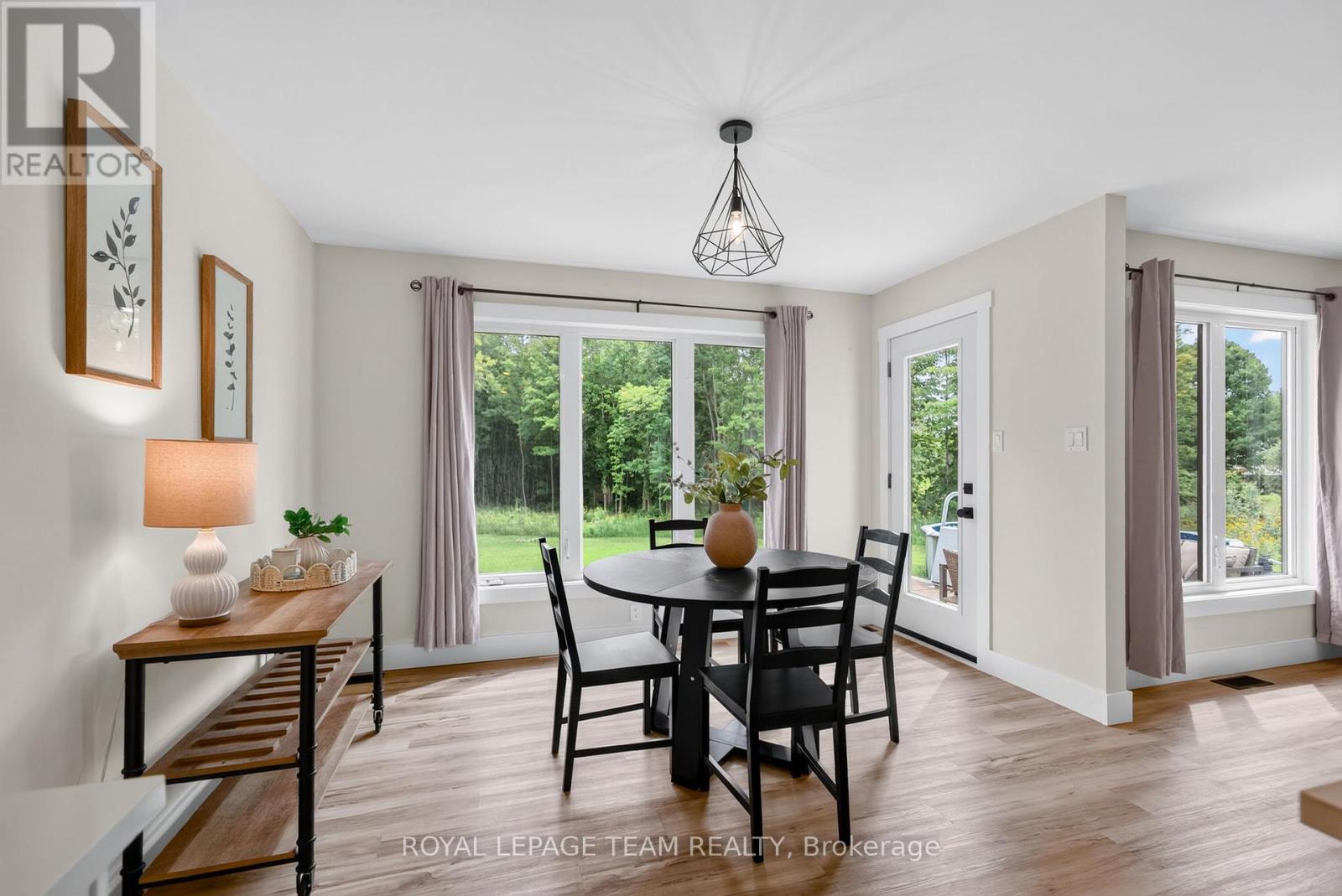 1007 Townline Road Property Photo 16