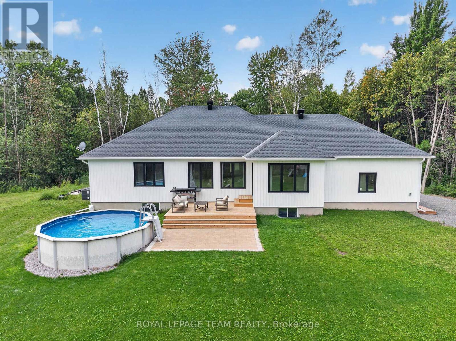 1007 Townline Road Property Photo 40