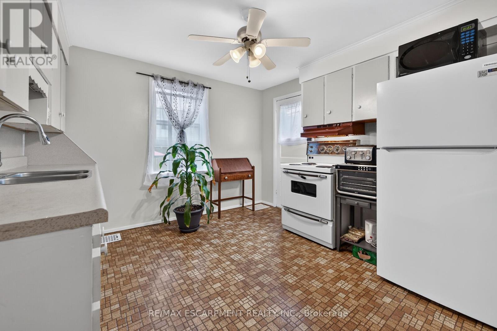 103 Belmont Avenue Property Photo 19