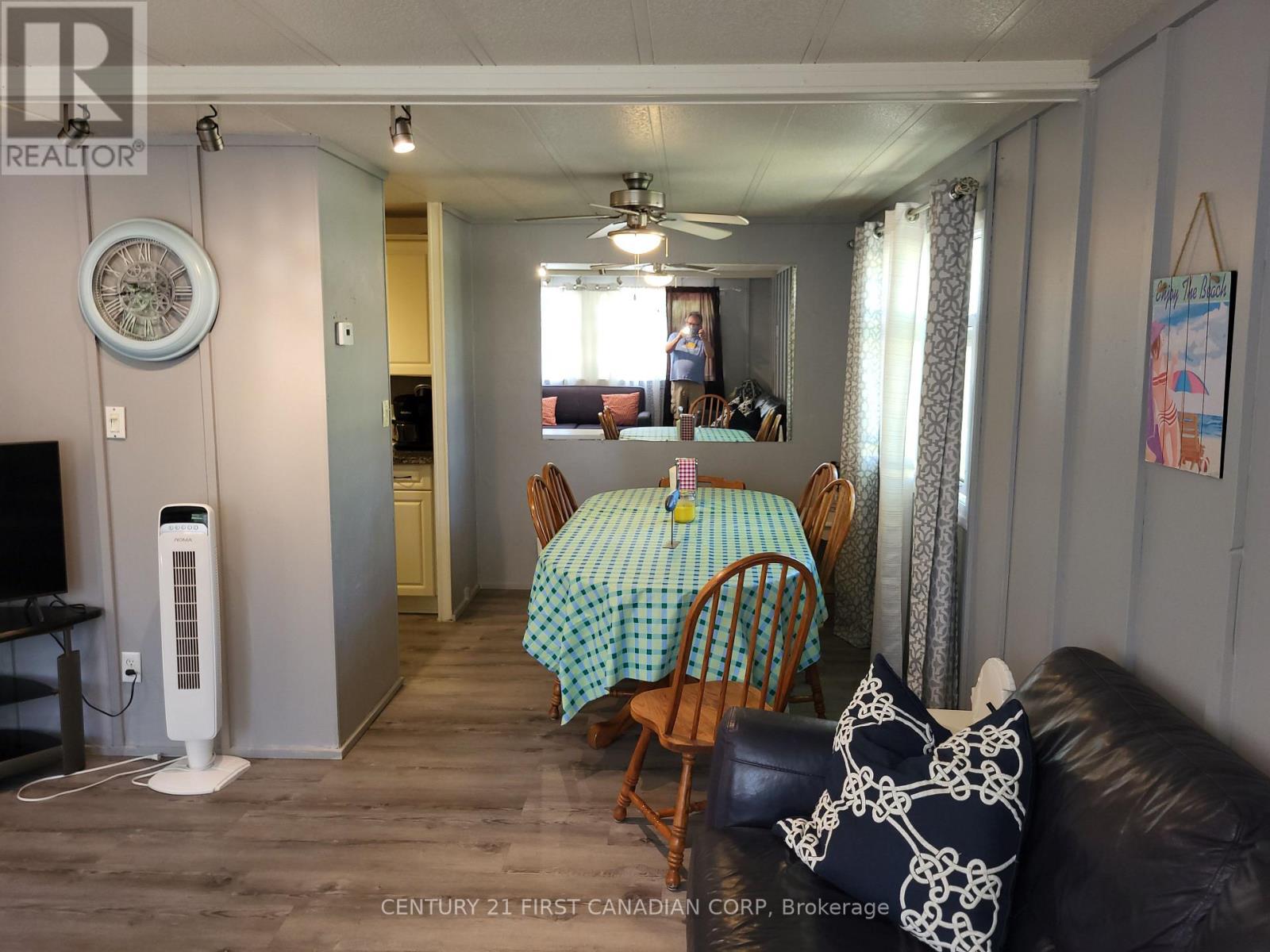 72599 Stanley Street Property Photo 8