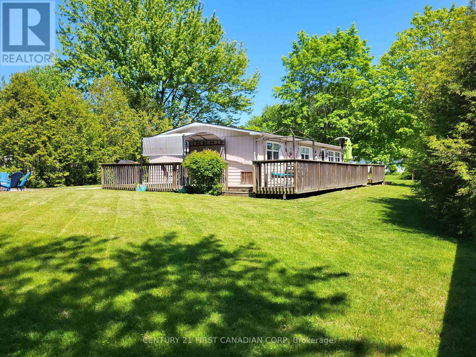 72599 Stanley Street Property Photo 36