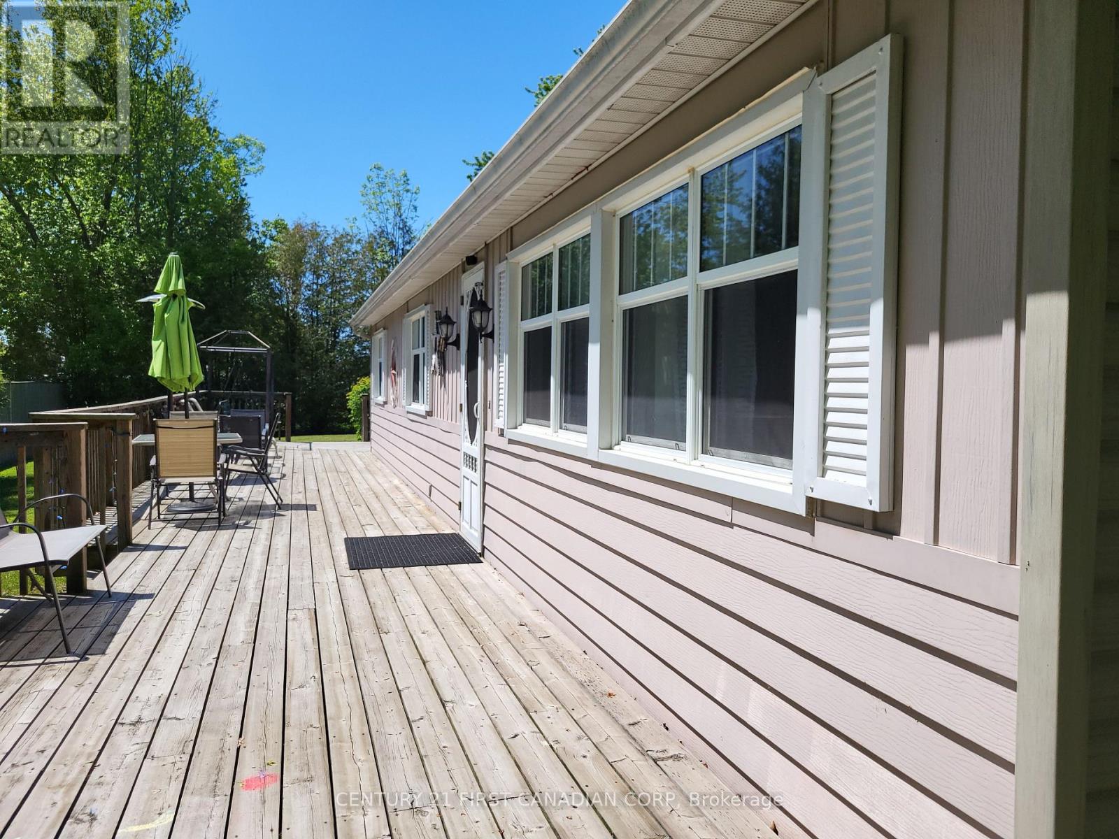 72599 Stanley Street Property Photo 37