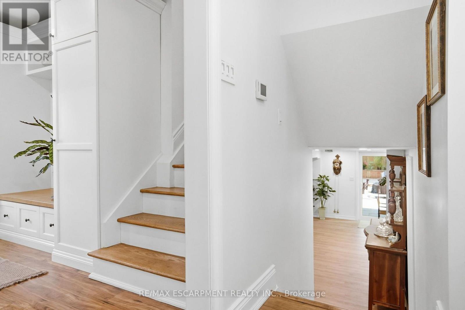2 Jameson Drive Property Photo 16