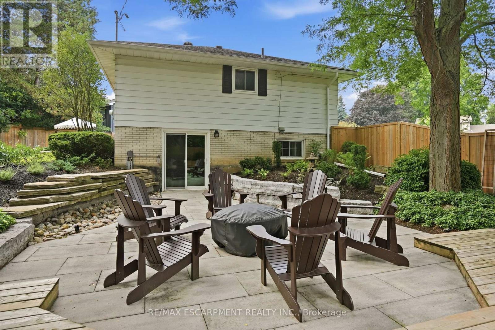 2 Jameson Drive Property Photo 49