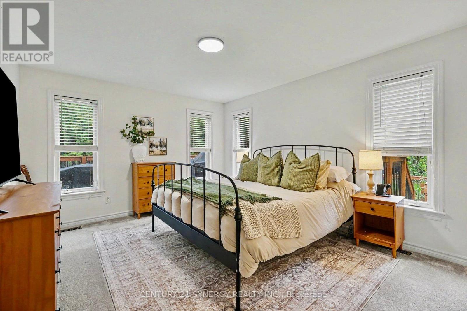 30 Canadian Drive Property Photo 18