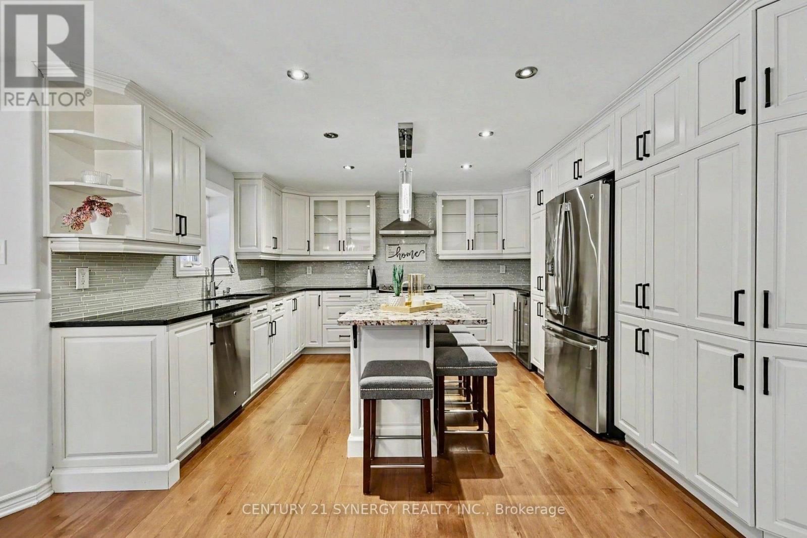 30 Canadian Drive Property Photo 27