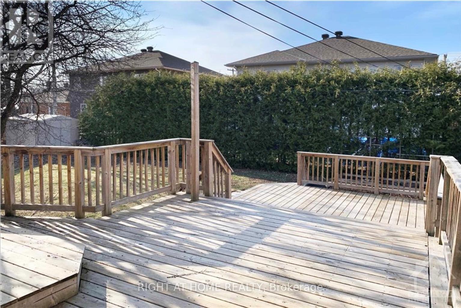 37 Rossland Avenue Property Photo 25