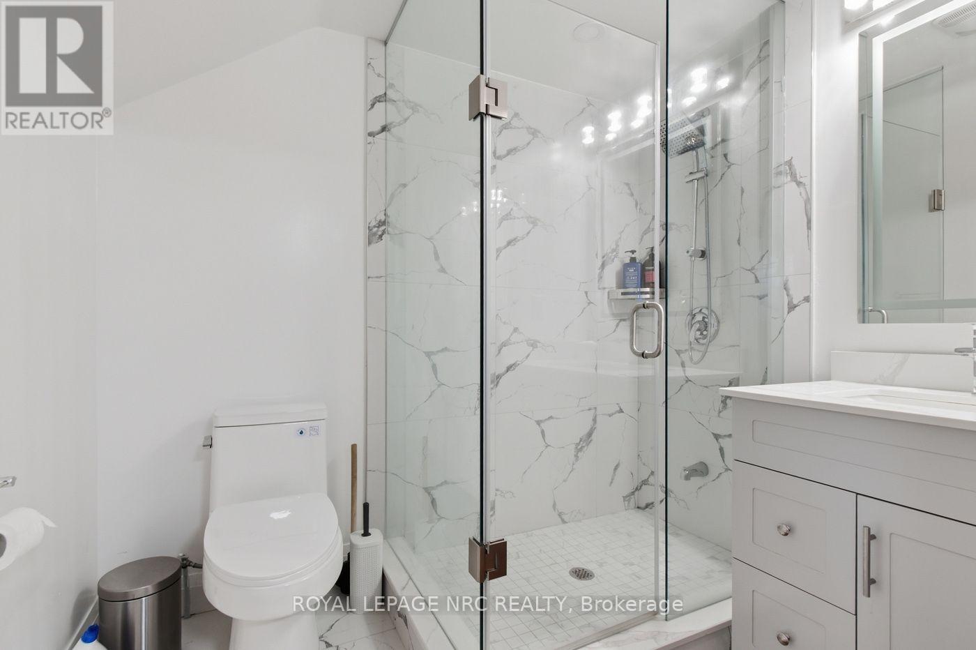 5134 Victoria Avenue Property Photo 11