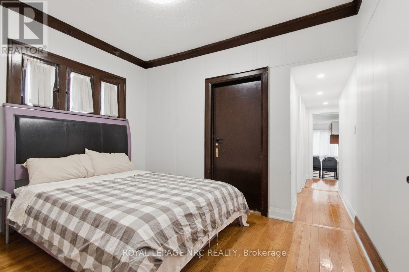 5134 Victoria Avenue Property Photo 22