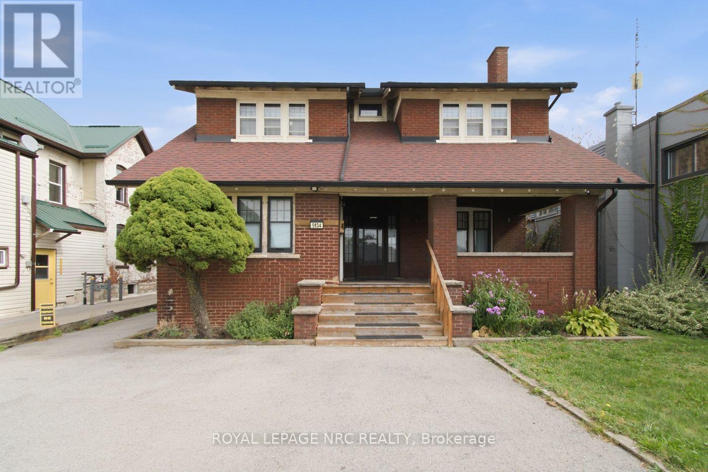 5134 Victoria Avenue Property Photo 1