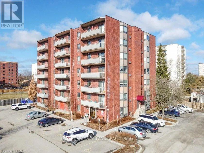 605 - 75 Huxley Street Property Photo 1