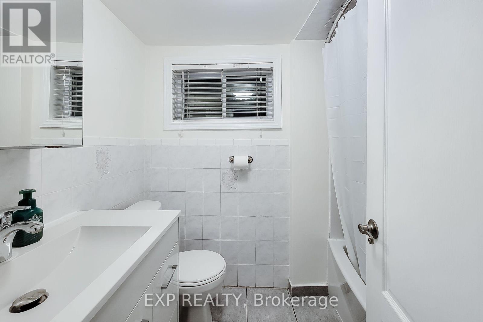 23 Tara Court Property Photo 32