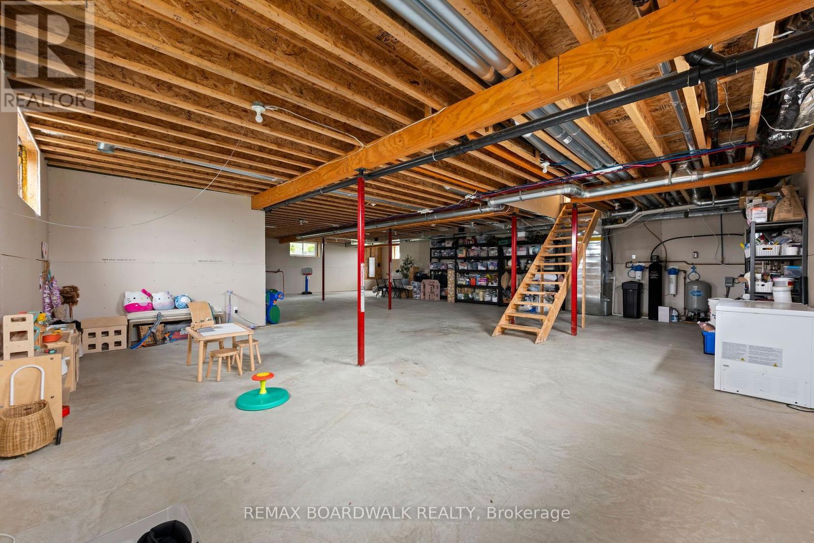 540 Crain Drive Property Photo 41