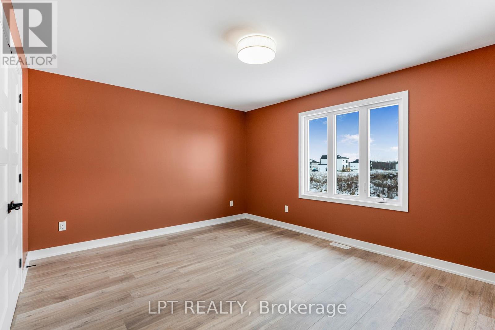 975 Katia Street Property Photo 17