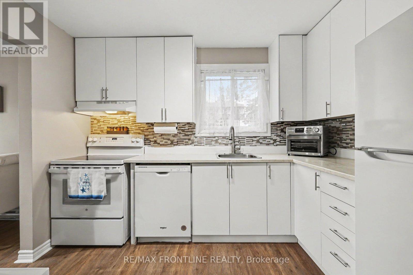 108 - 24 Townline Road Property Photo 9