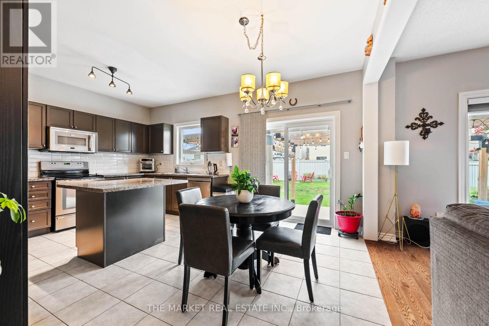 877 O'reilly Crescent Property Photo 15