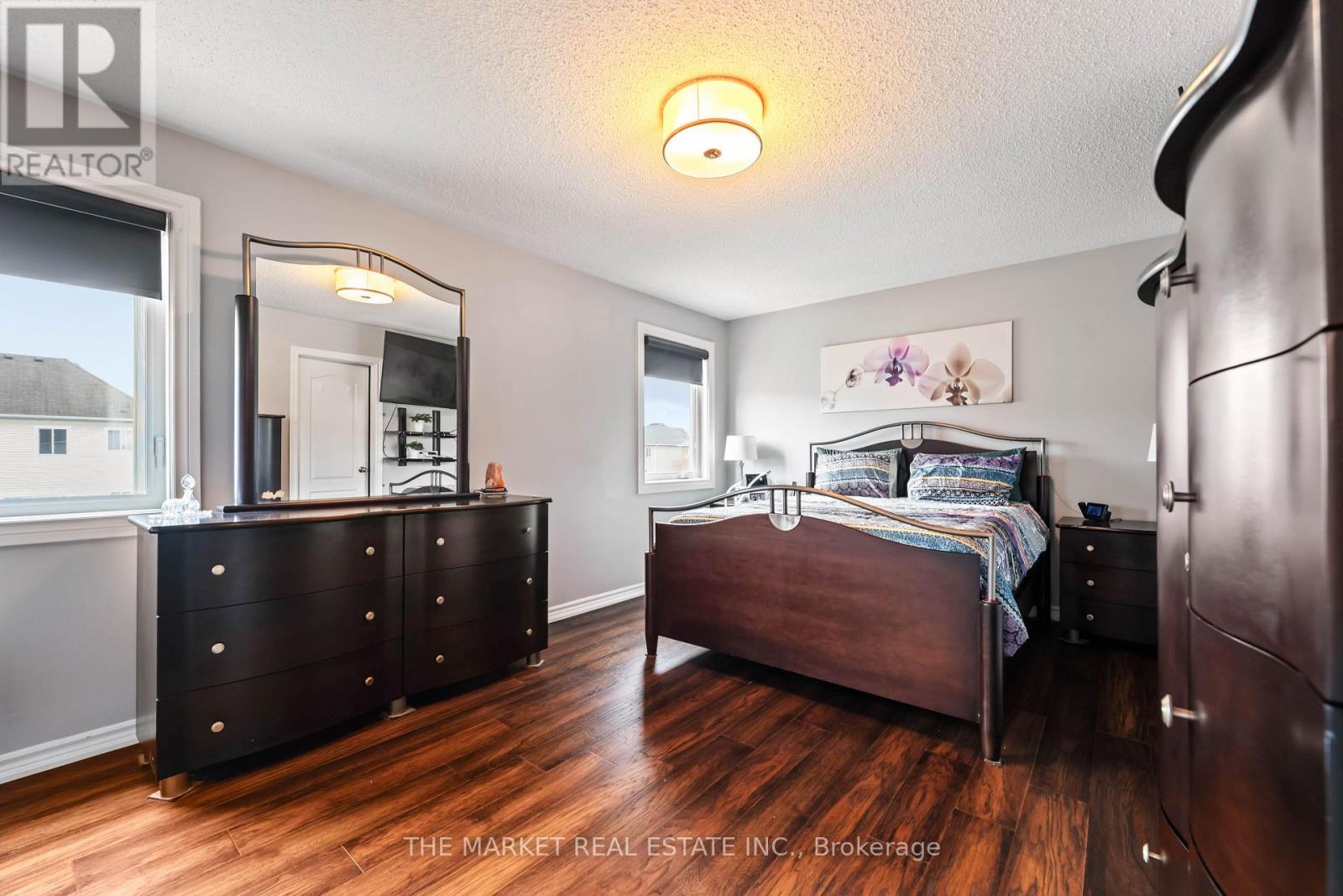 877 O'reilly Crescent Property Photo 38