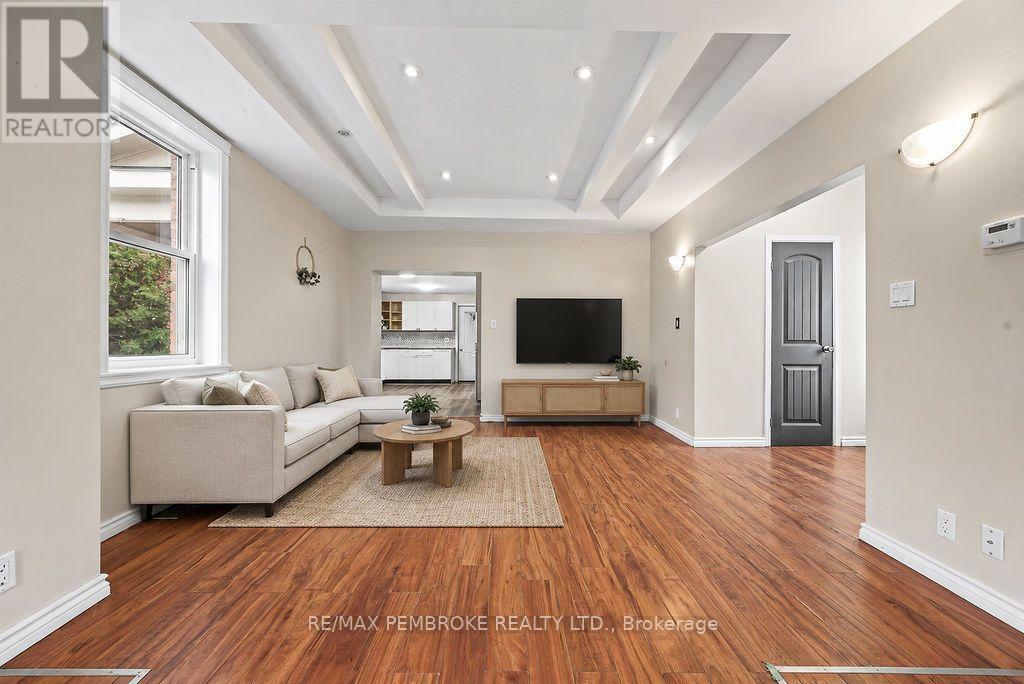 459 Somerset Street Property Photo 15