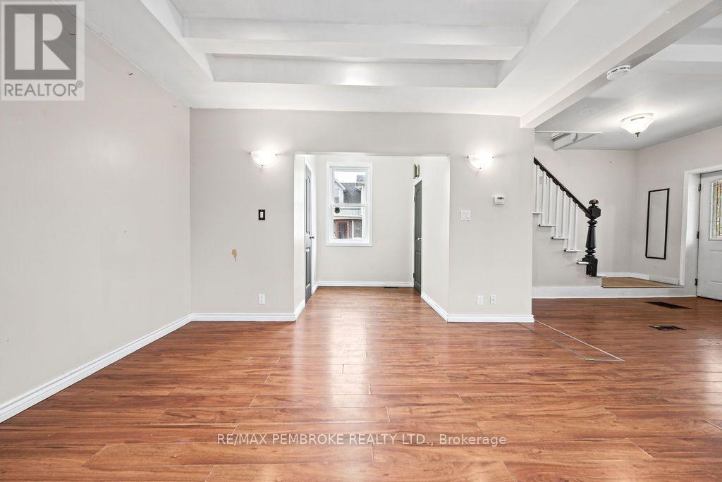 459 Somerset Street Property Photo 19