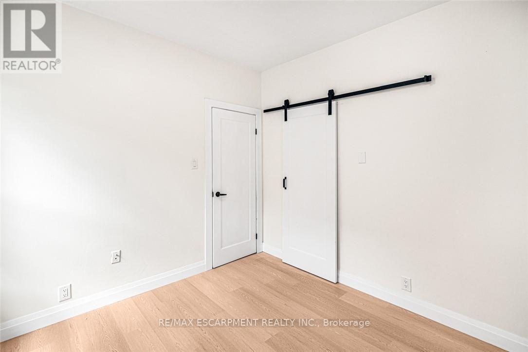 203 Brock Street Property Photo 10