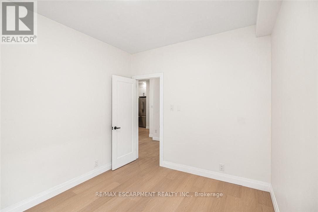 203 Brock Street Property Photo 13