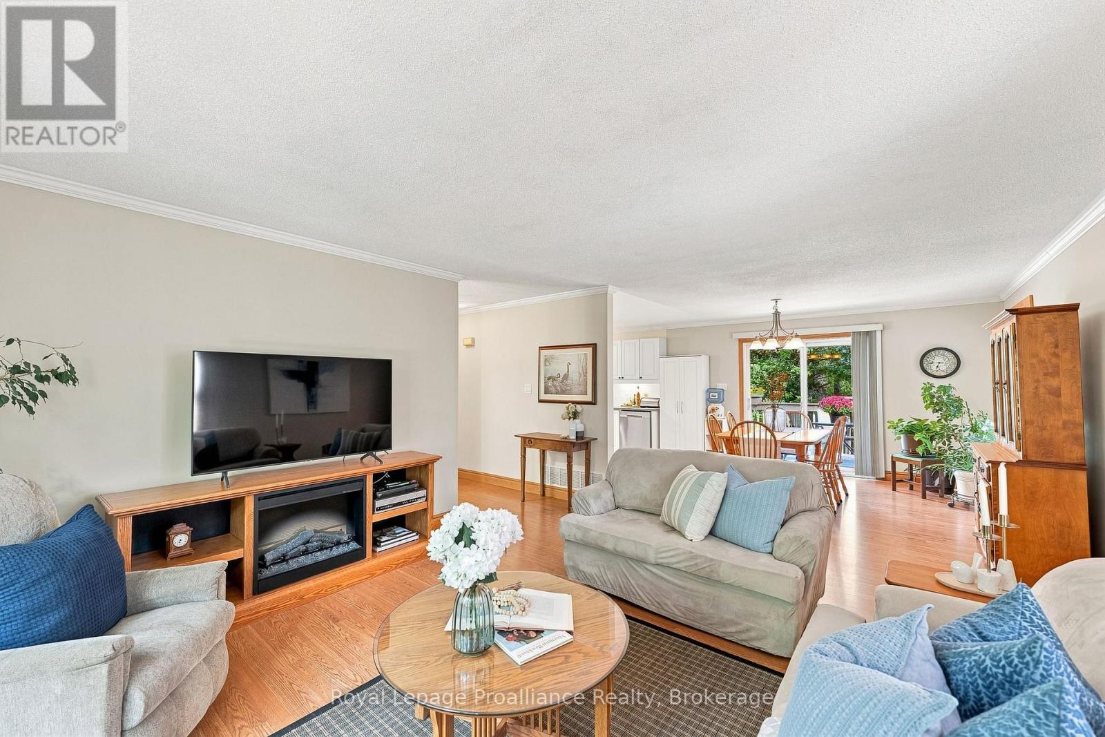 1528 Pinewood School Road Property Photo 10