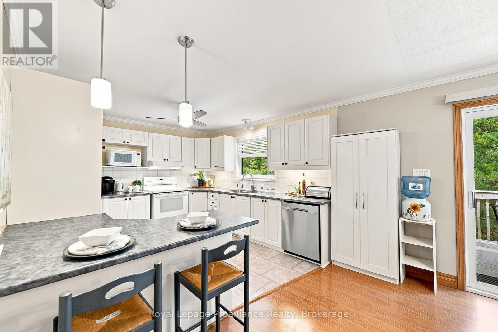1528 Pinewood School Road Property Photo 17