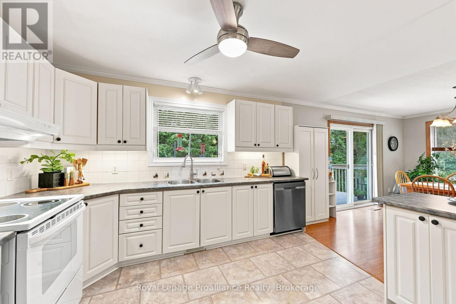 1528 Pinewood School Road Property Photo 21