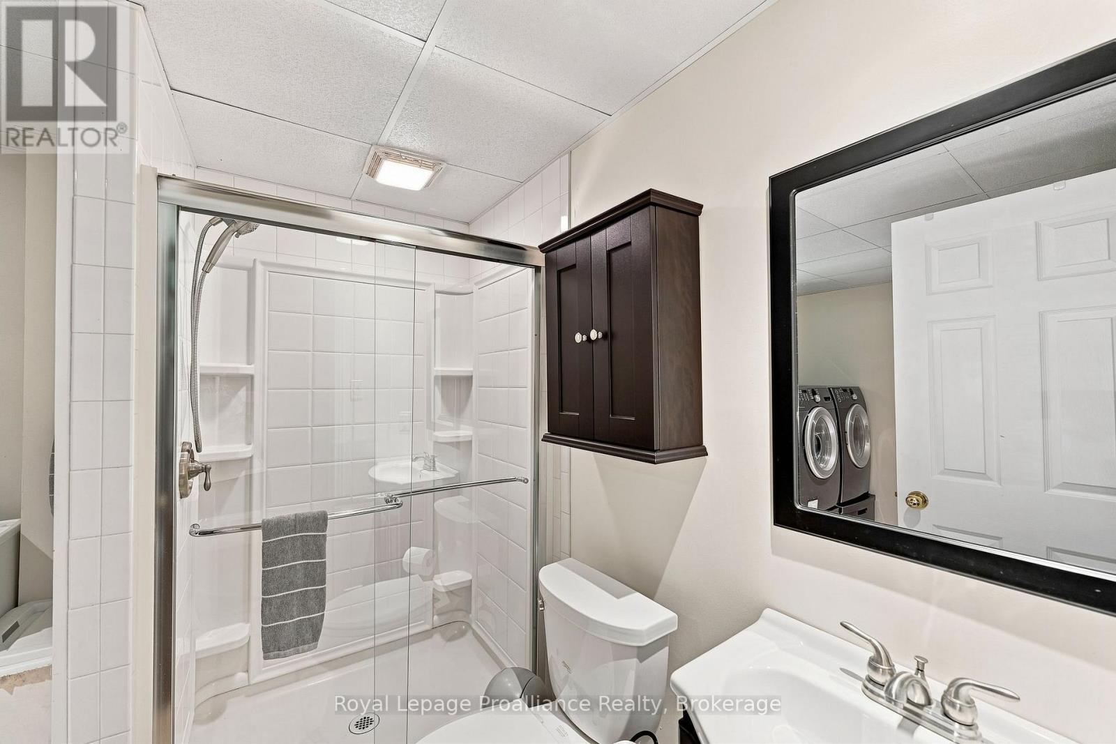 1528 Pinewood School Road Property Photo 32