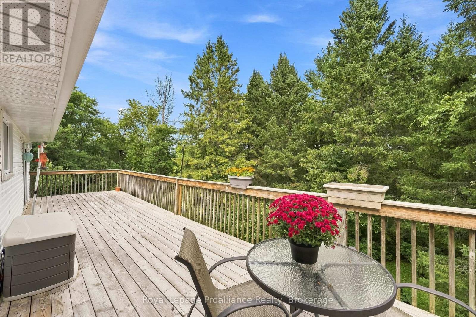 1528 Pinewood School Road Property Photo 36