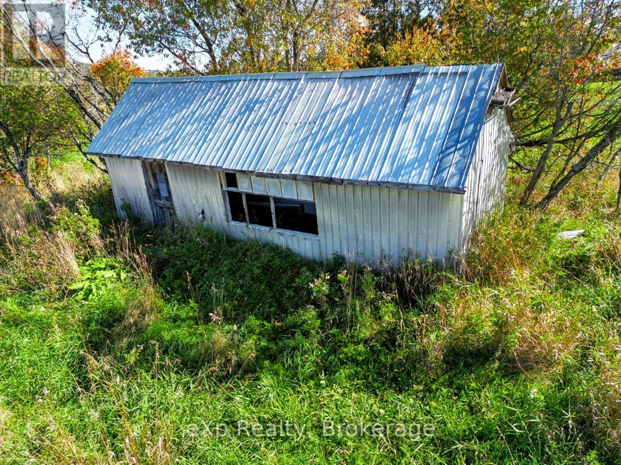 15 Lees Road Property Photo 7