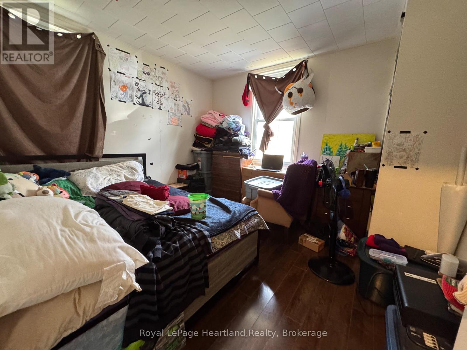 635 Yonge Street Property Photo 4