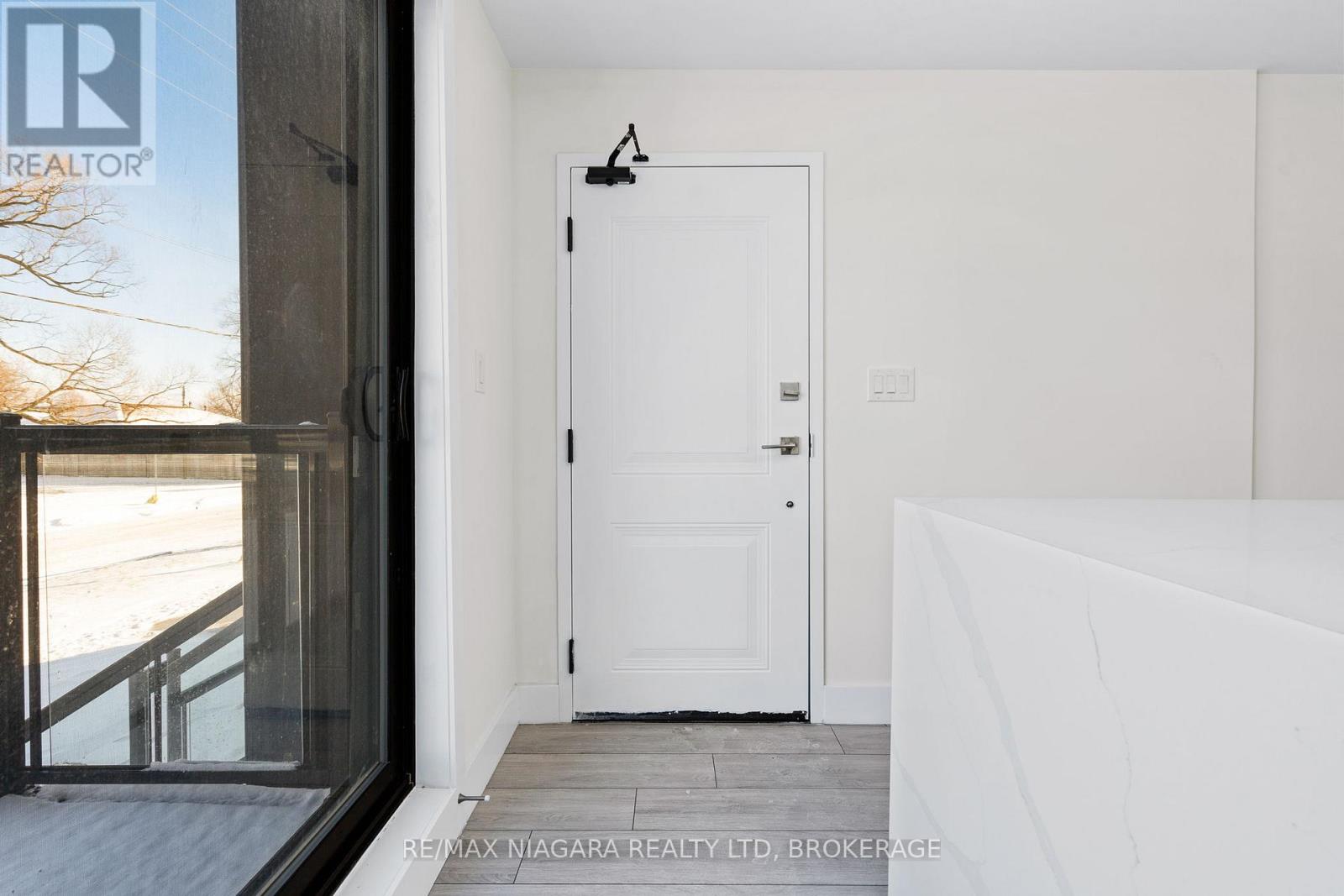 209 - 7277 Wilson Crescent Property Photo 10