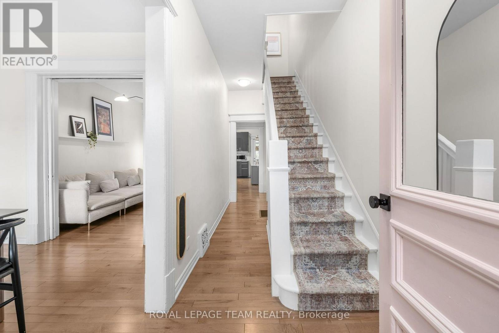 275 Arlington Avenue Property Photo 6