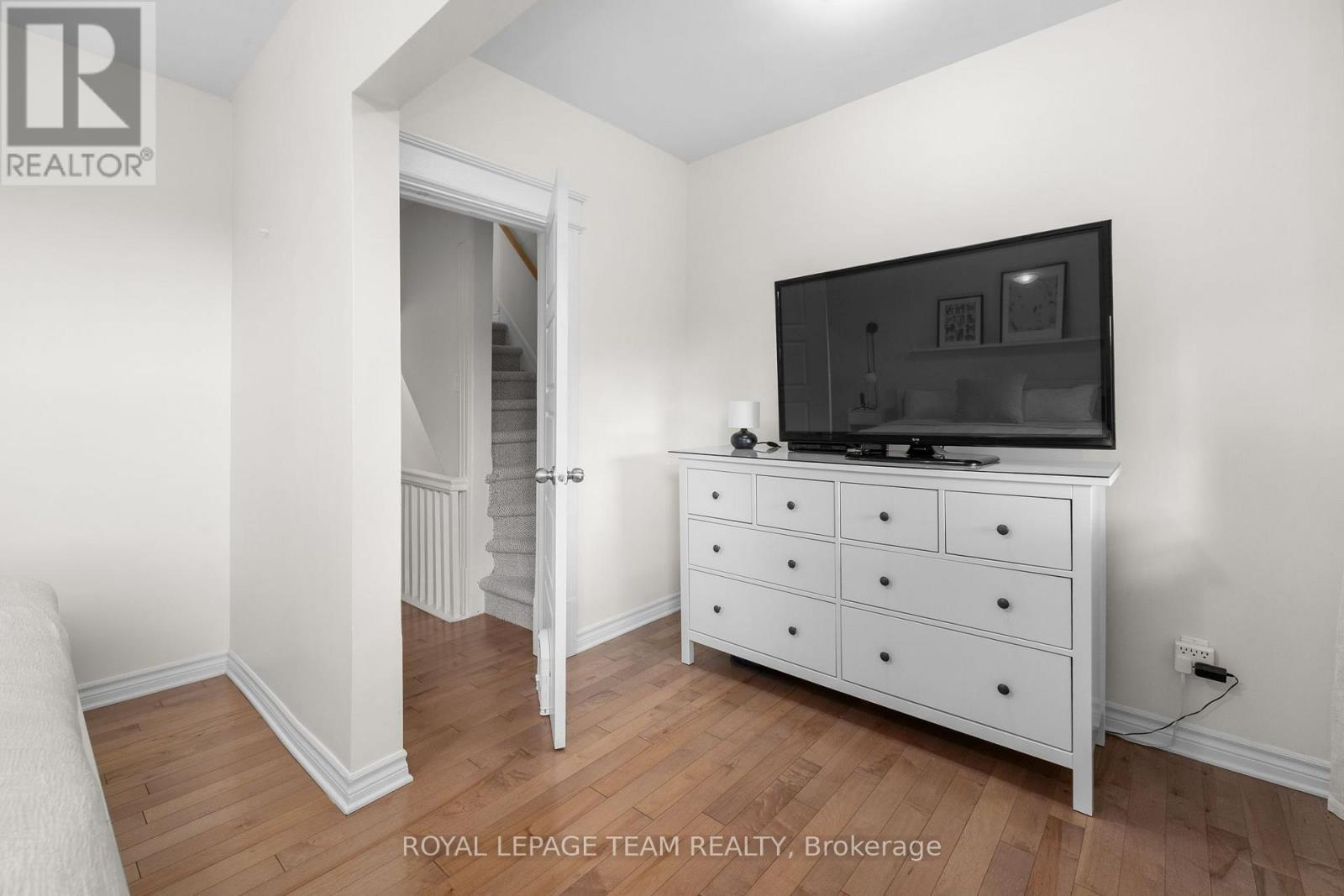 275 Arlington Avenue Property Photo 23