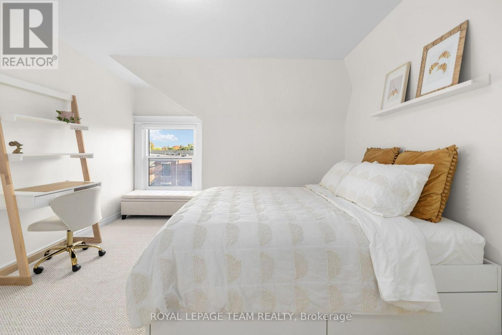 275 Arlington Avenue Property Photo 36
