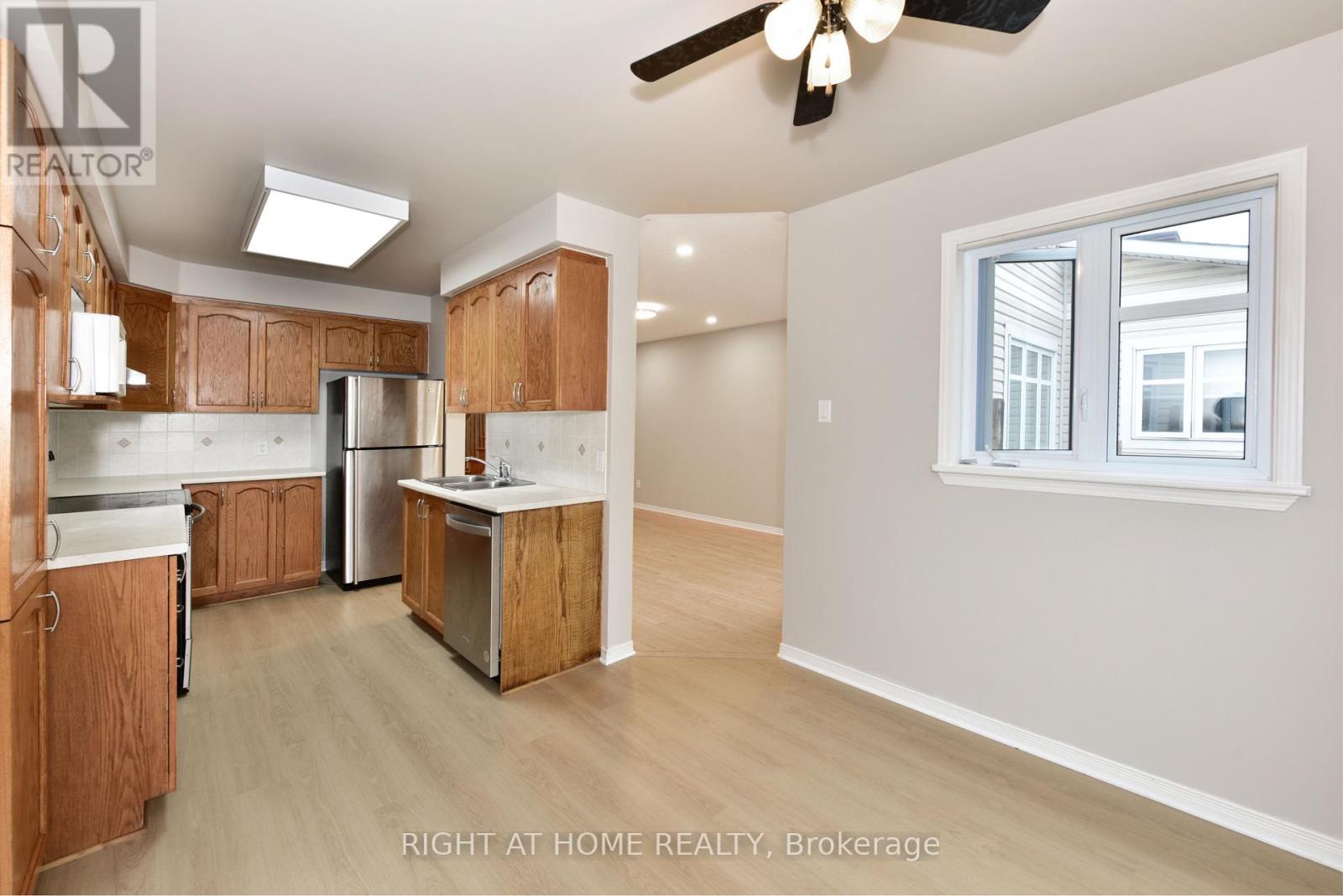 227 Portrush Avenue Property Photo 13