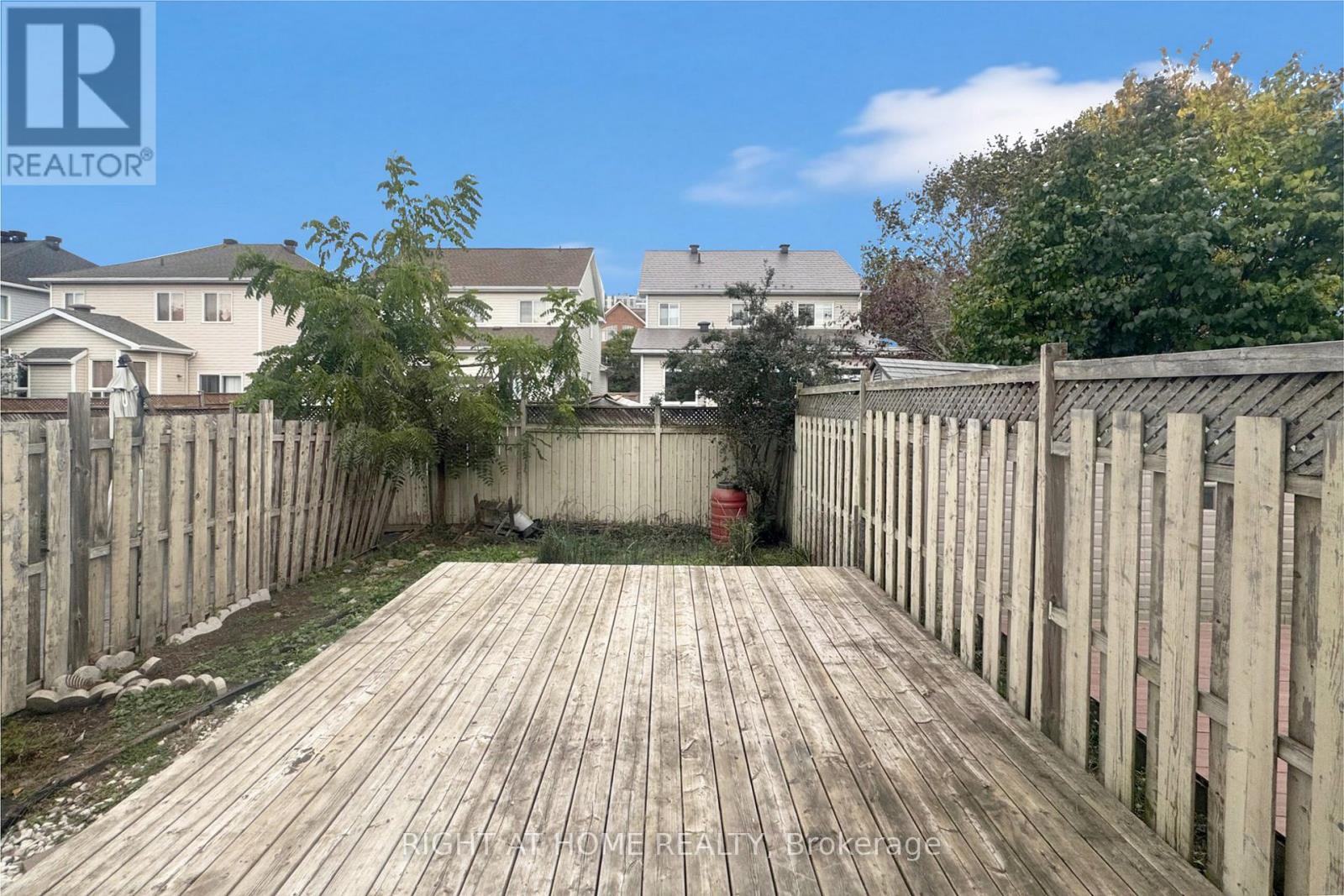 227 Portrush Avenue Property Photo 30