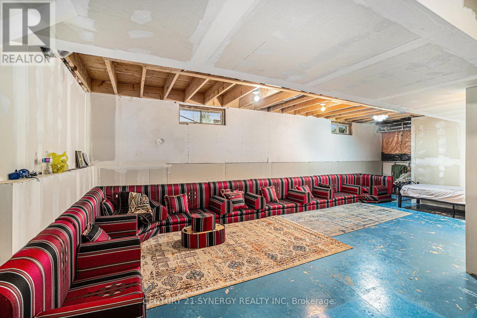 6415 Viseneau Drive Property Photo 24
