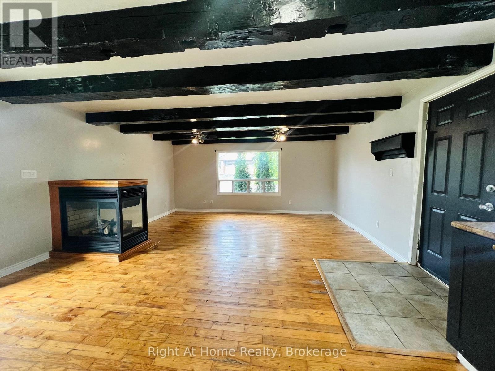 26 Chapel Street Property Photo 3