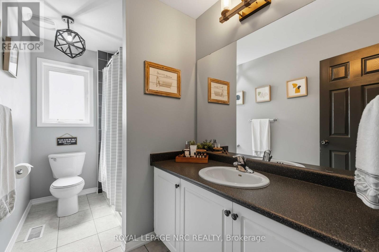 8769 Dogwood Crescent Property Photo 32