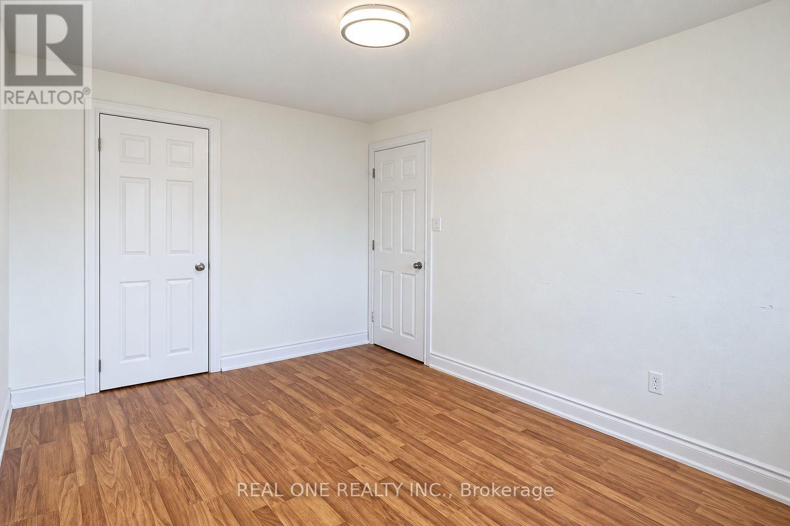 Upper - 41 Marlowe Drive Property Photo 19