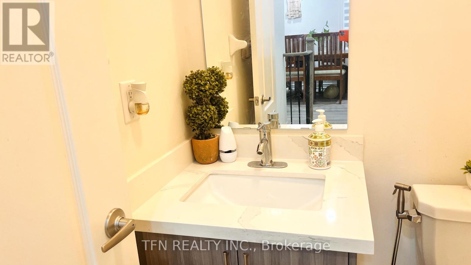 238 Skinner Road Property Photo 13