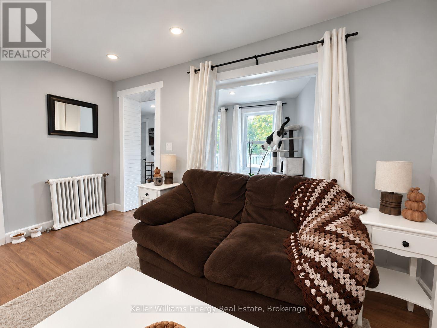 3 - 5 Crandall Street Property Photo 9