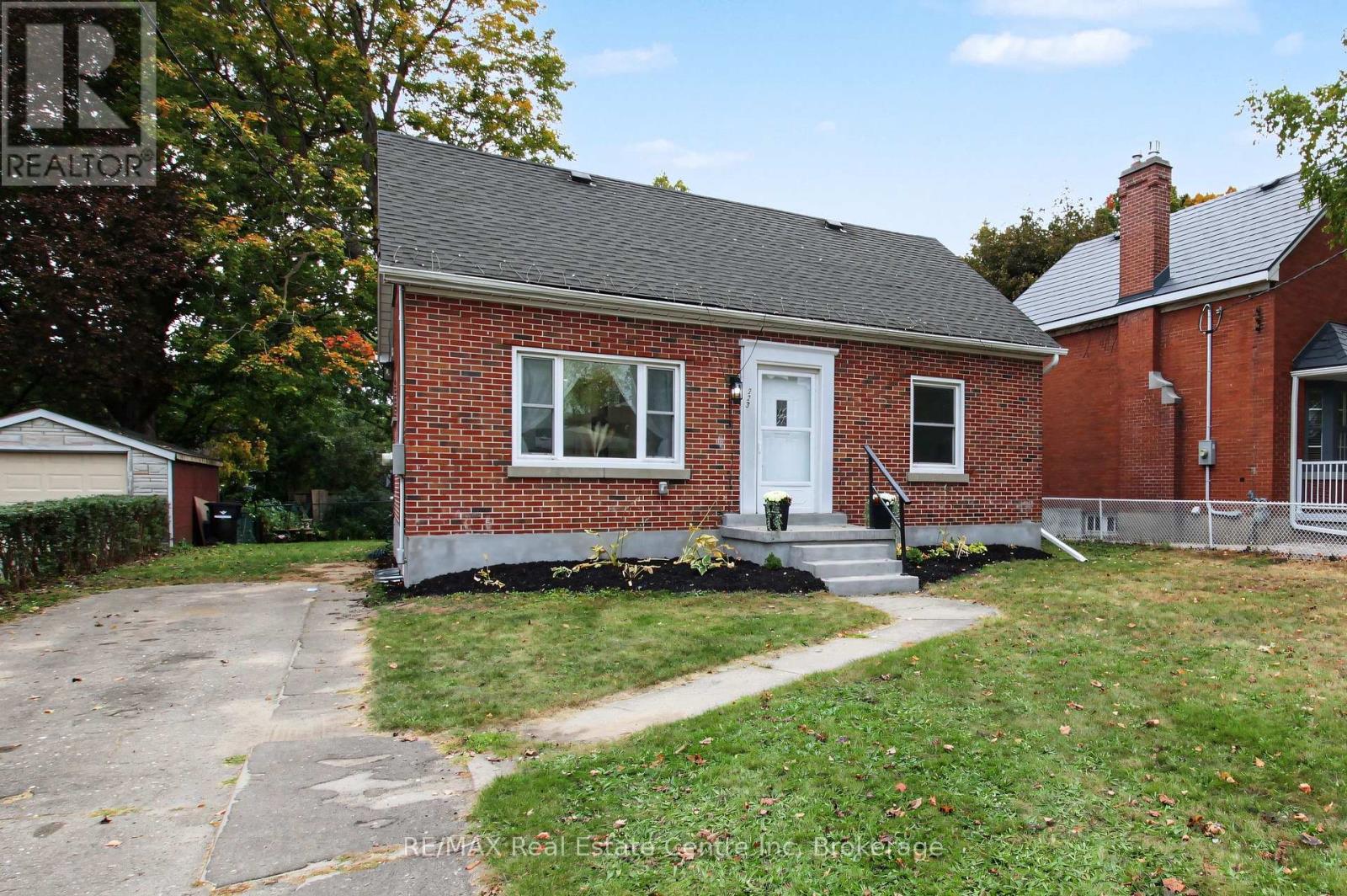 223 MARGARET AVENUE Property Photo 1
