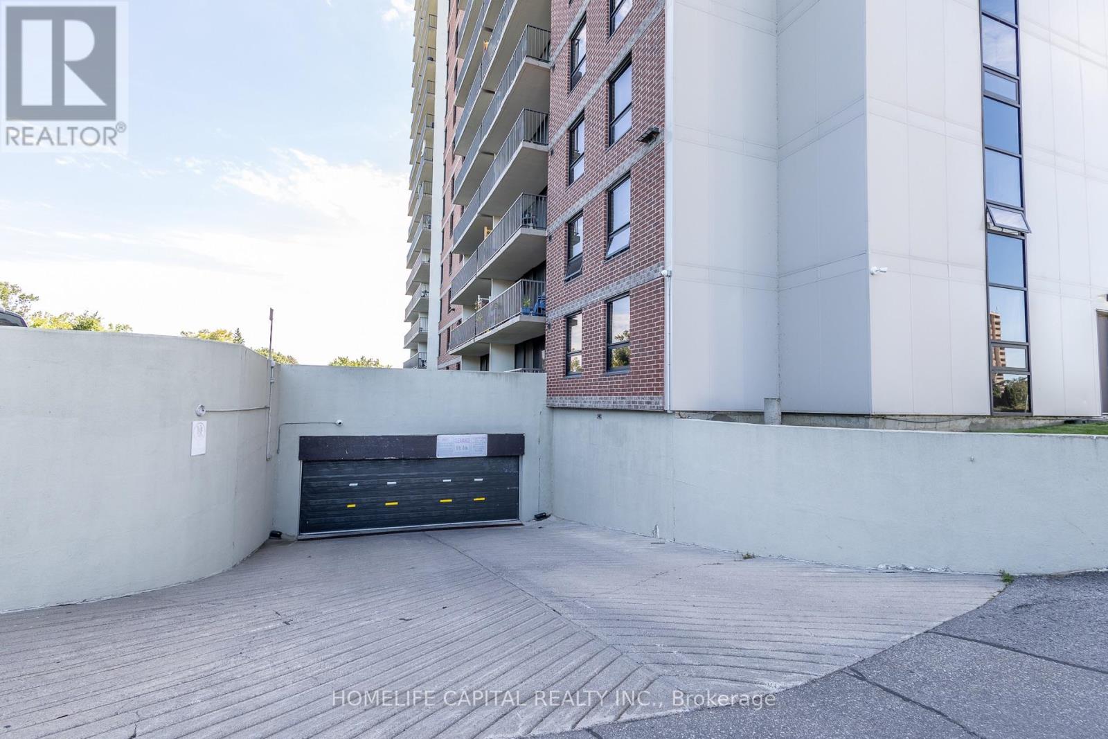 408 - 665 Bathgate Drive Property Photo 30