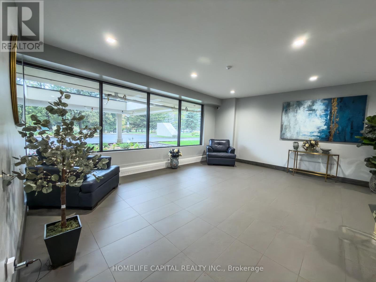 408 - 665 Bathgate Drive Property Photo 32